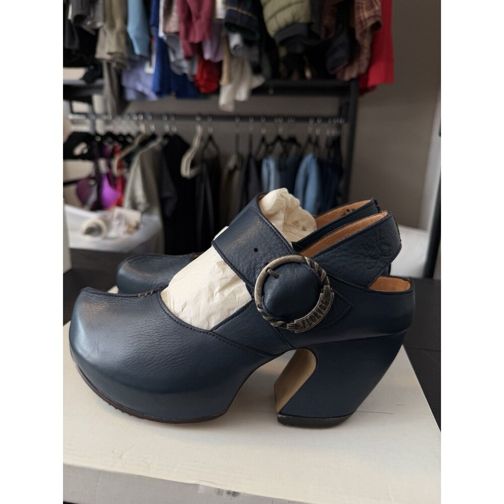 John Fluevog Guide Mary Jane Blue Leather Platform Heels Women’s 8 EUC Box - Picture 2 of 11